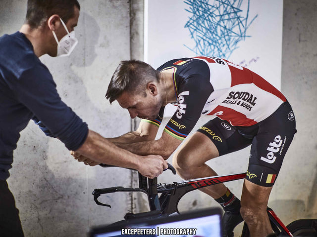 Winter fat or fragile bones? Lotto Soudal riders under the Dexa scan.