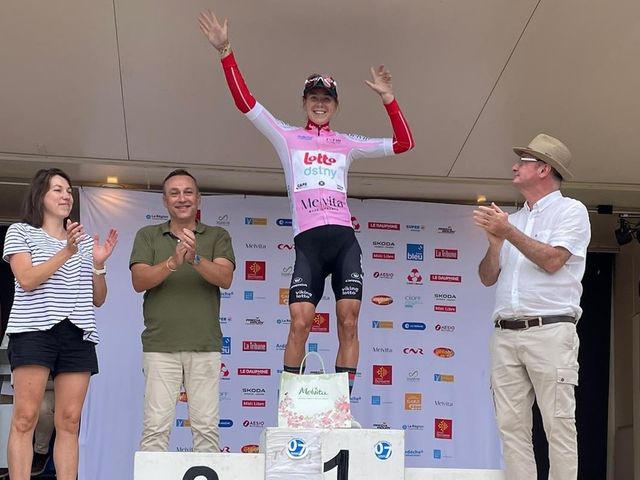 Thalita de Jong boekt tweede overwinning op rij in Tour Féminin de l'Ardèche