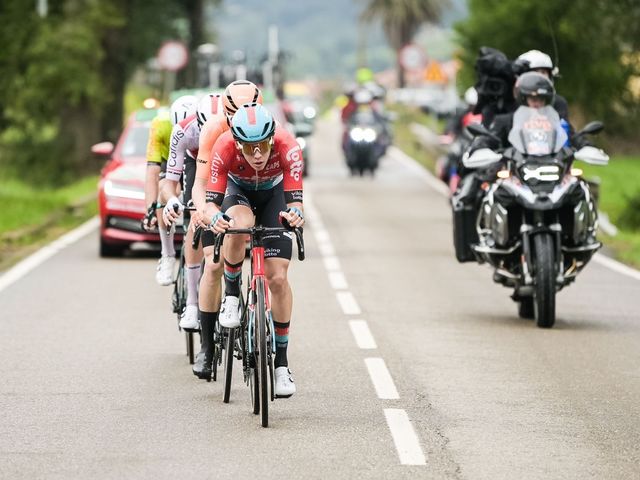 6th and 9th place, and a day in the breakaway: strong stage 17 of the Vuelta for the team